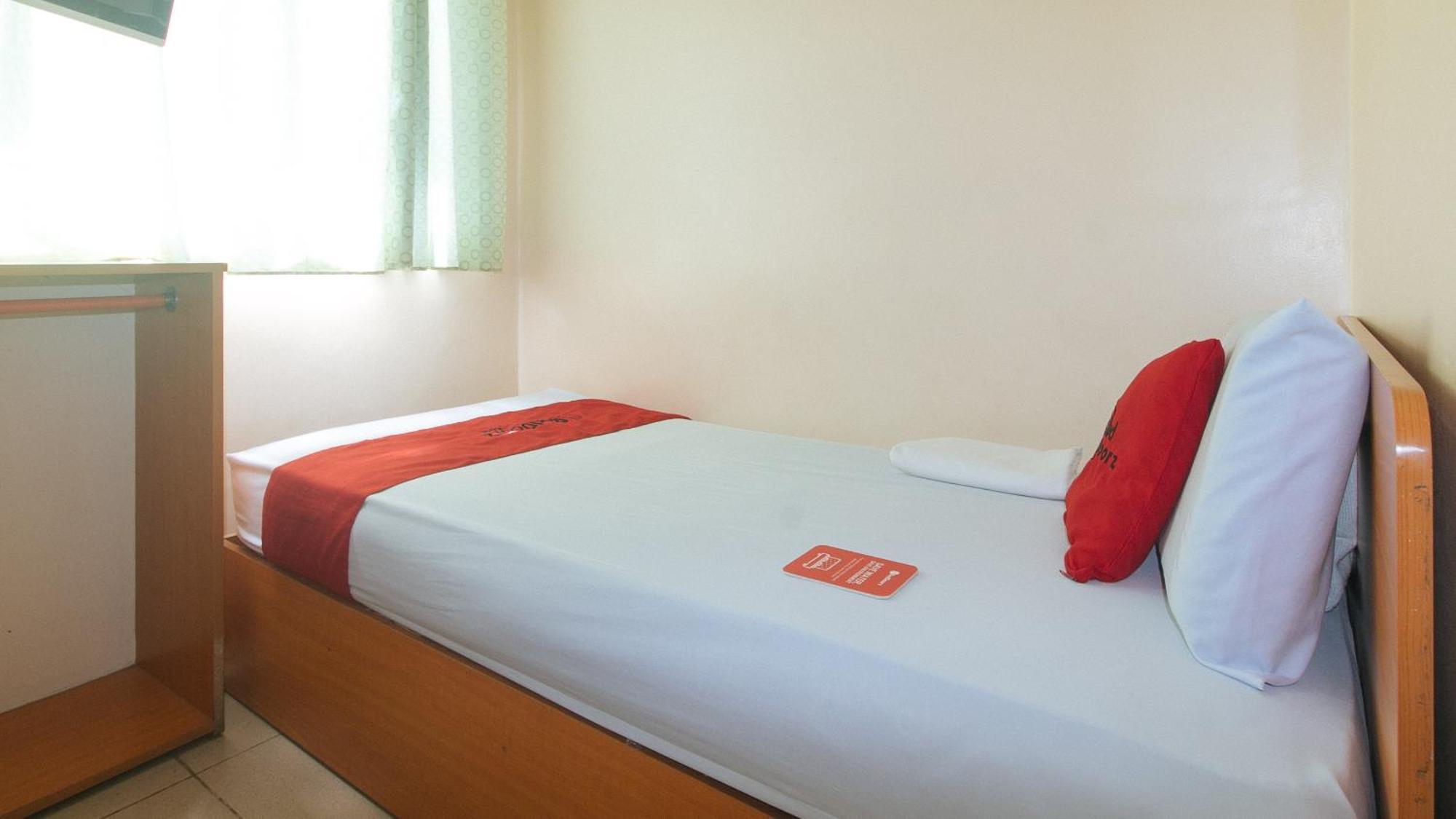 Reddoorz @ Asiana Pension Inn Mandaue Eksteriør billede